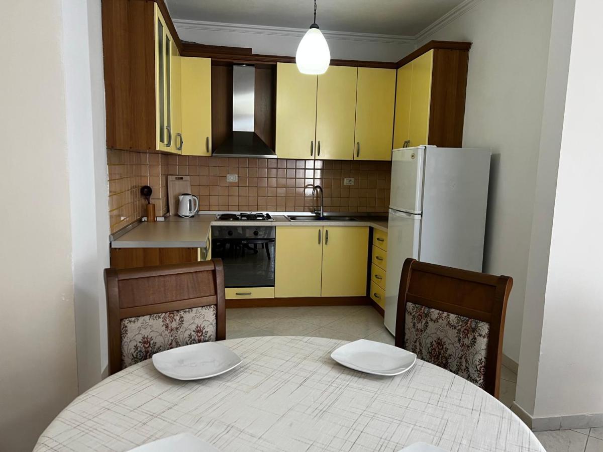 City Central Apartment 2 Tirana Exterior foto